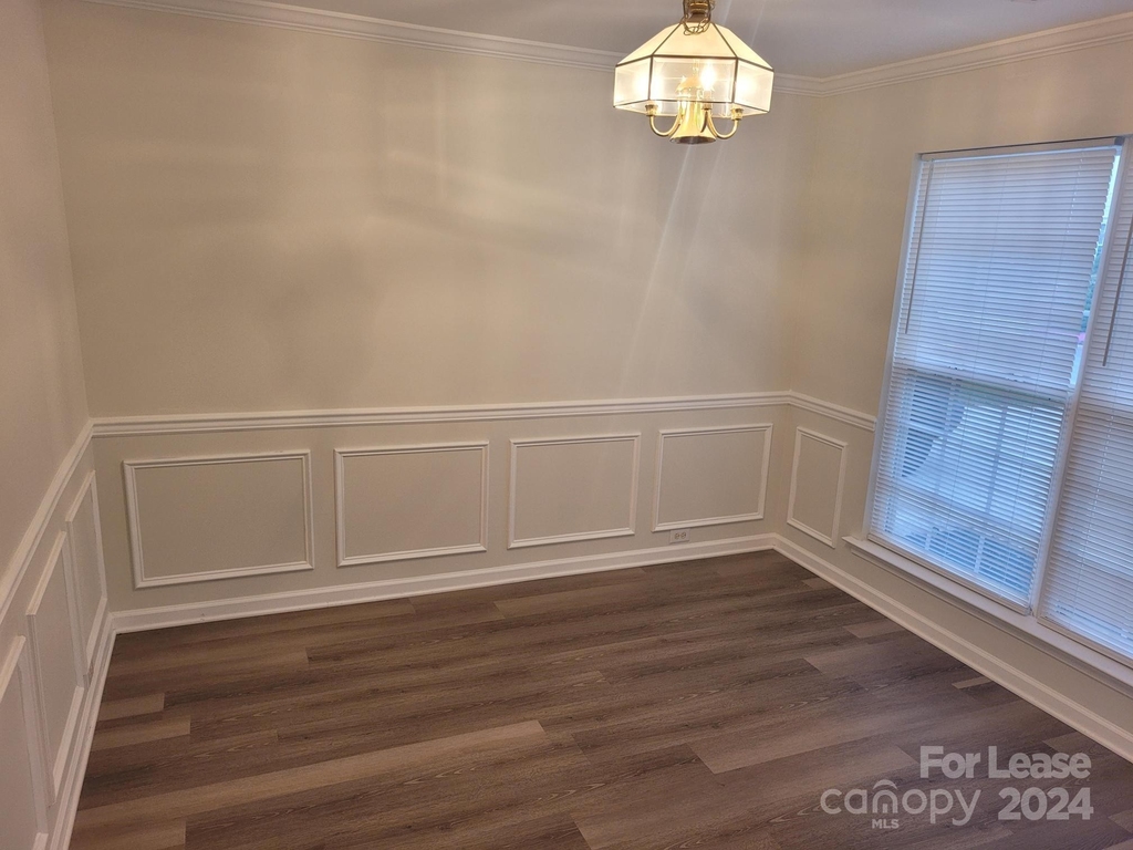 7612 Silverton Way - Photo 3