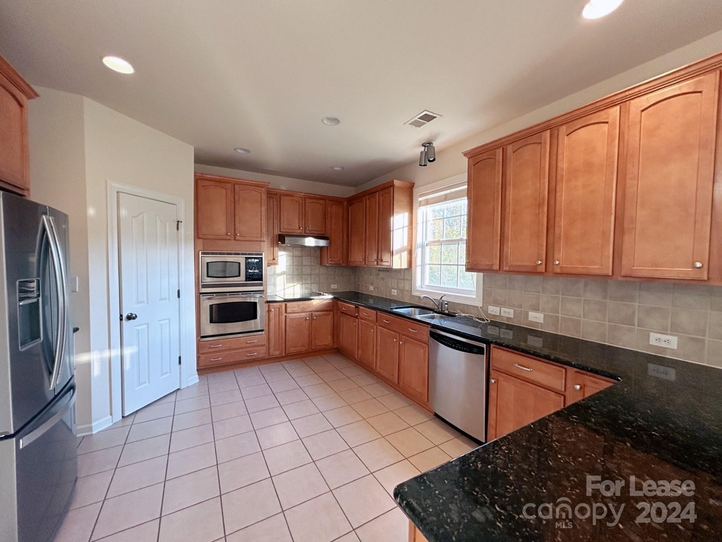 14705 Provence Lane - Photo 2