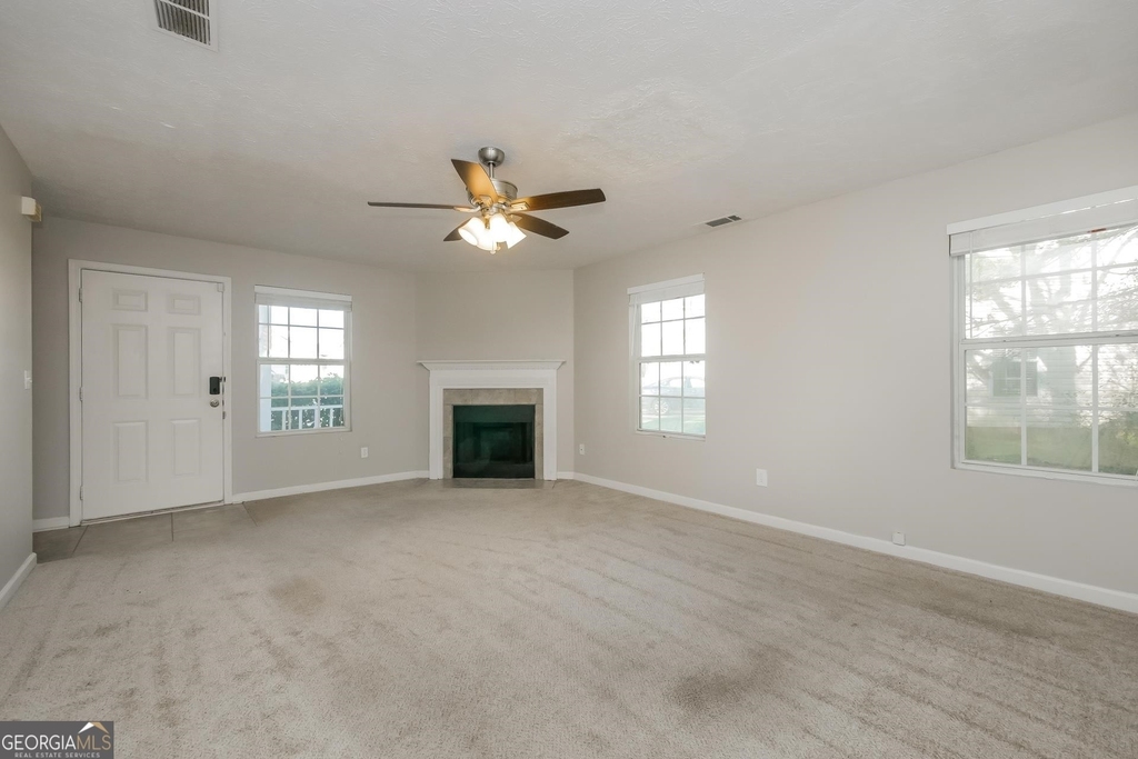 9602 Sleepy Hollow Lane - Photo 3