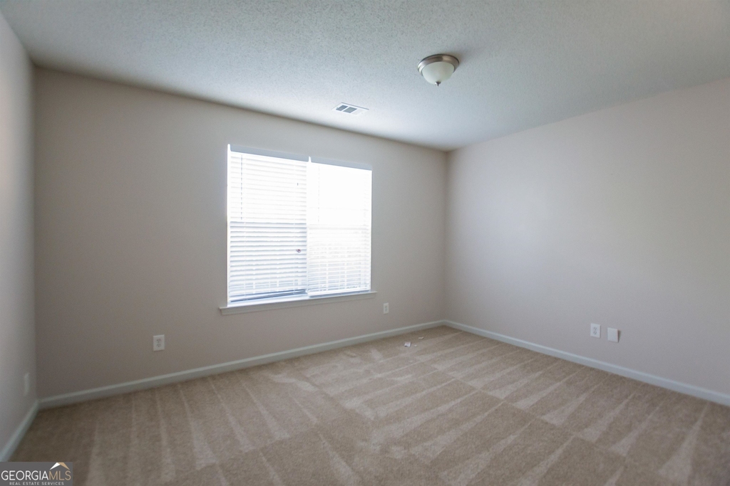 720 White Oak Court - Photo 12