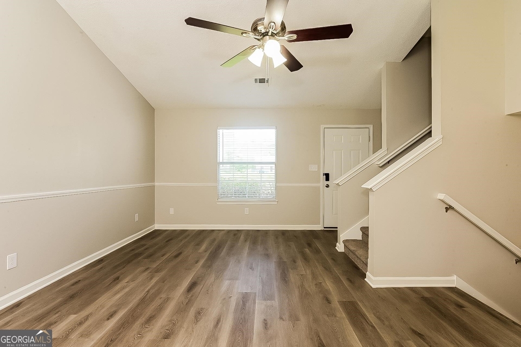 43 Bridlewood Court - Photo 2