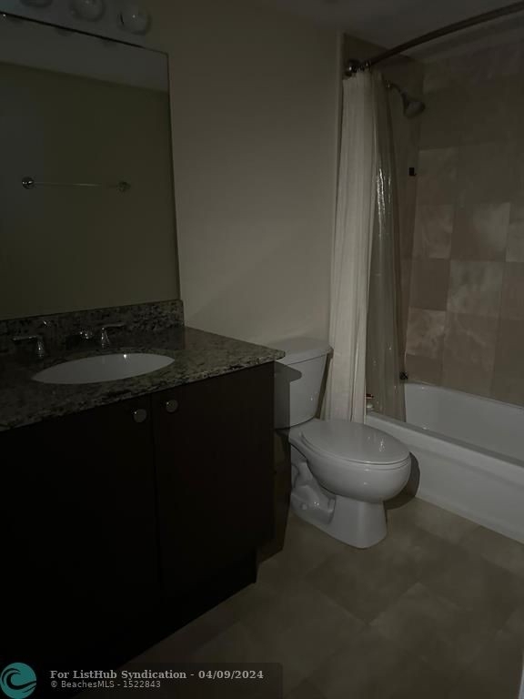 3001 Sw 27th Ave - Photo 5