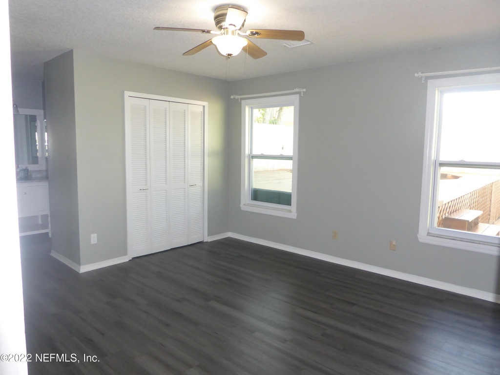 14317 Coral Reef Drive S - Photo 16