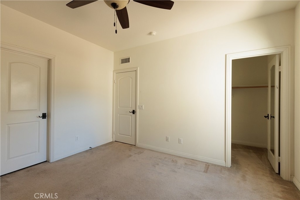 710 E Valencia Street - Photo 10