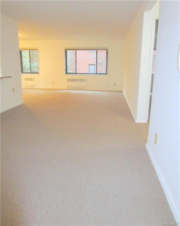 680 N Terrace Avenue - Photo 2