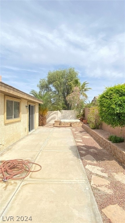 5820 Autumn Damask Street - Photo 23