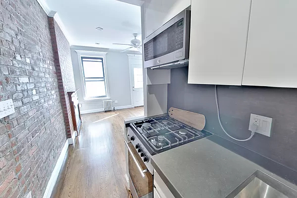 346 East 18th Street #4D - Photo 1