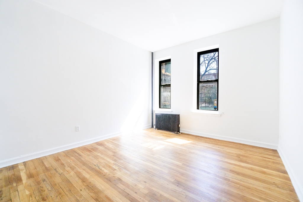 319 East 5th Street - Photo 0