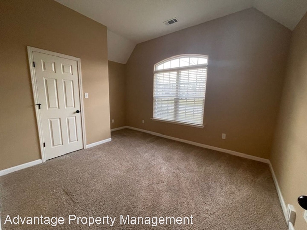 8833 Campaldino Ave. - Photo 8