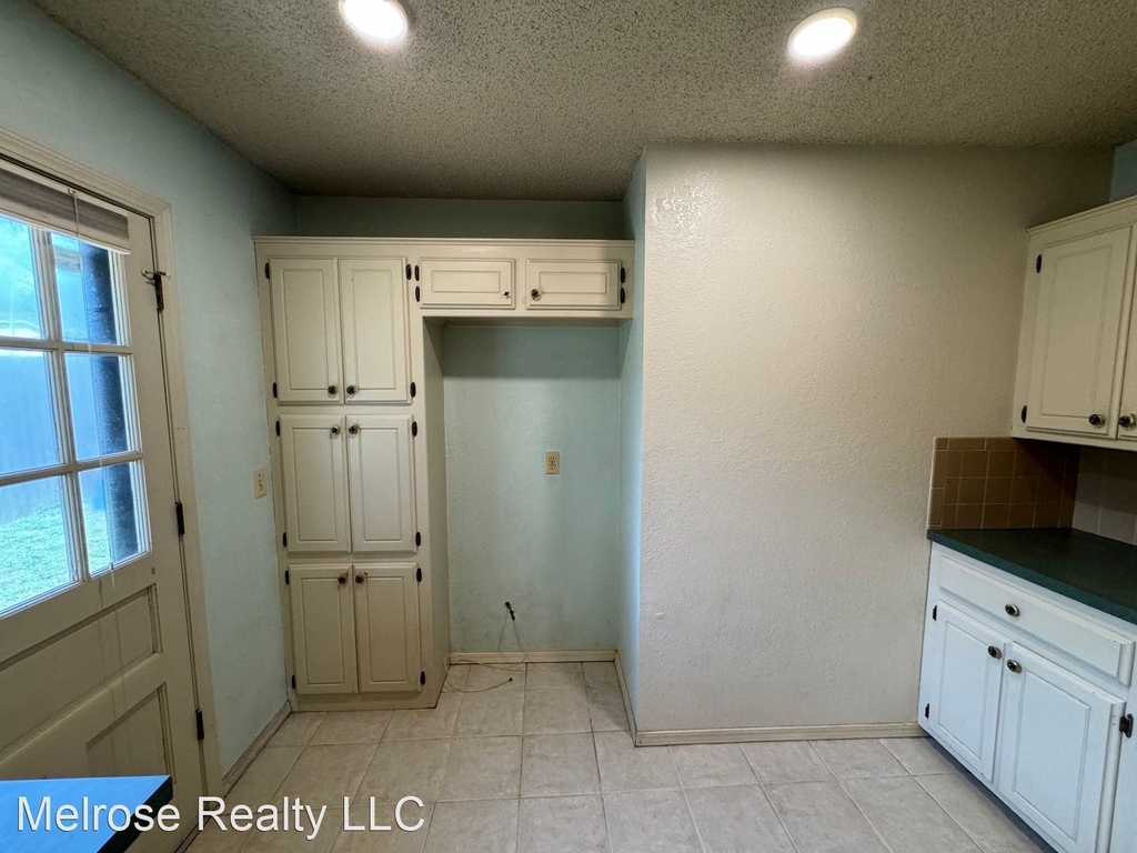 900 Ridgecrest Road - Photo 23