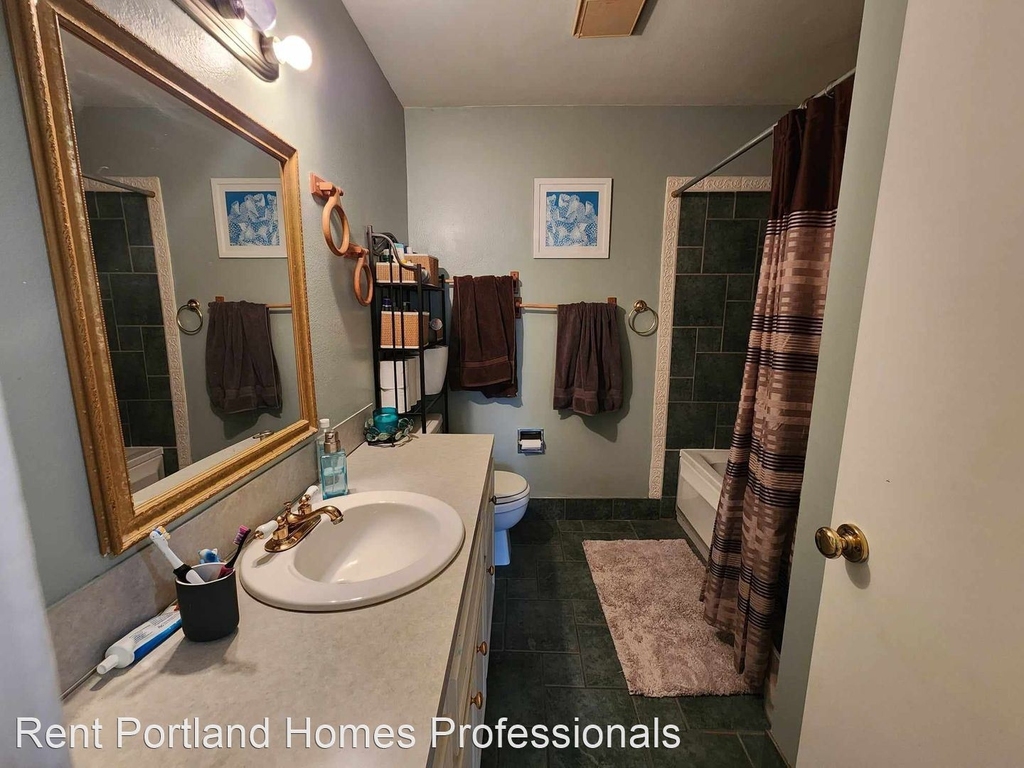 4667 Sw Southview Terrace - Photo 20