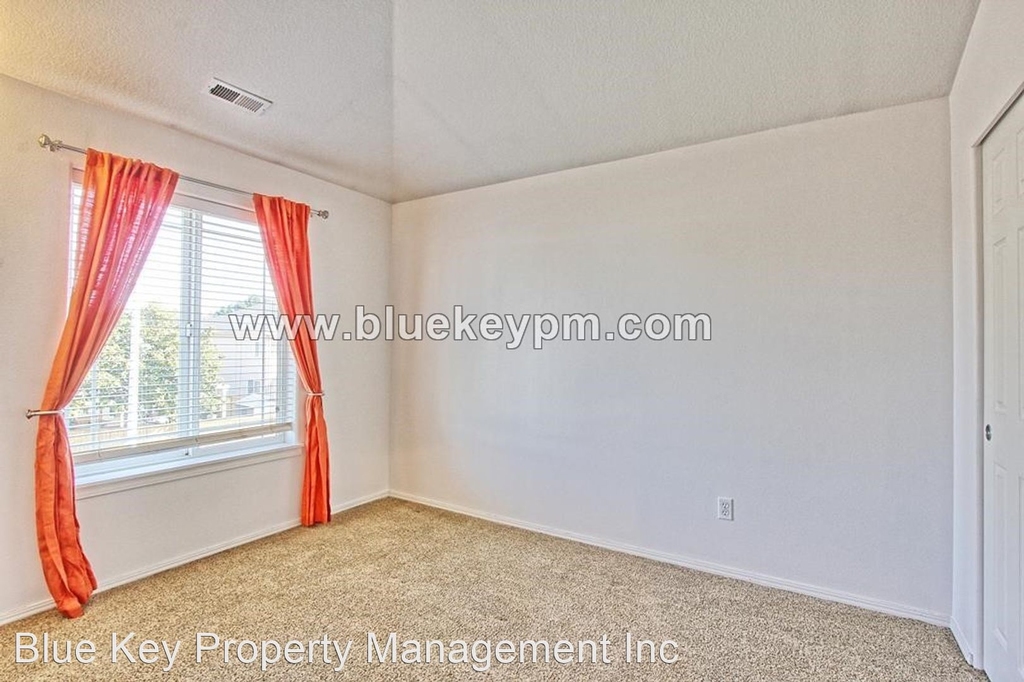 16701 Ne 9th Street - Photo 15