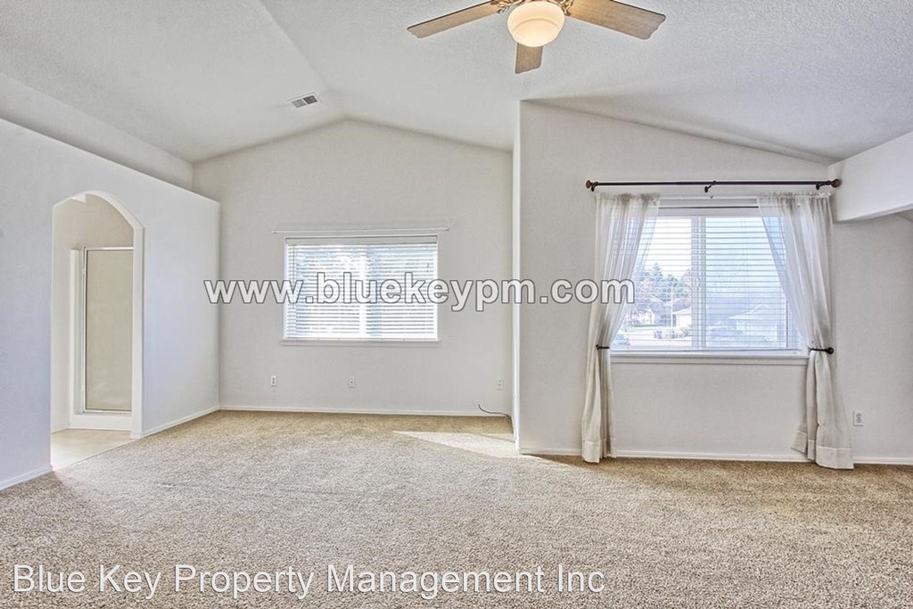 16701 Ne 9th Street - Photo 10