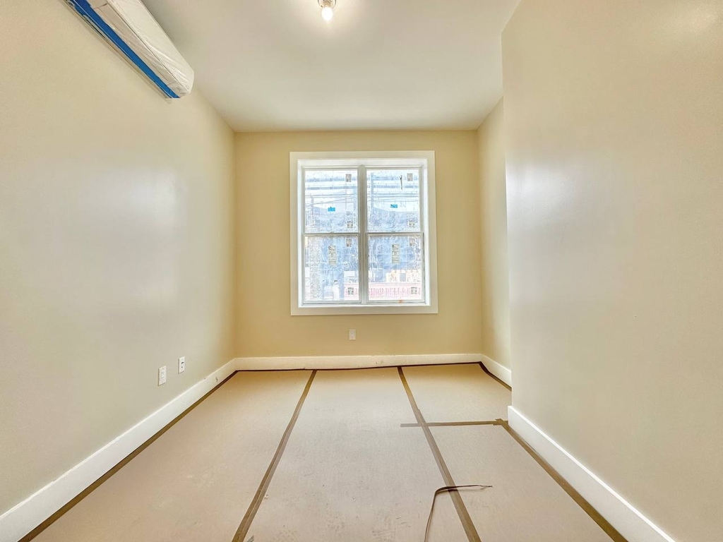 1180 Broadway - Photo 4