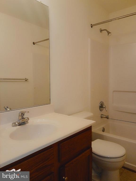 206 Poplar Spring Rd - Photo 9