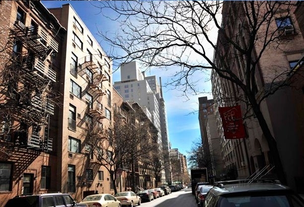 East 80th Street - Photo 0