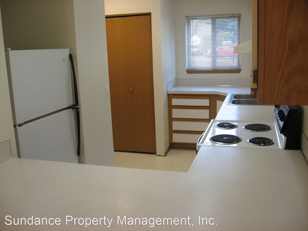 3544 Ne 102nd Ave. - Photo 2