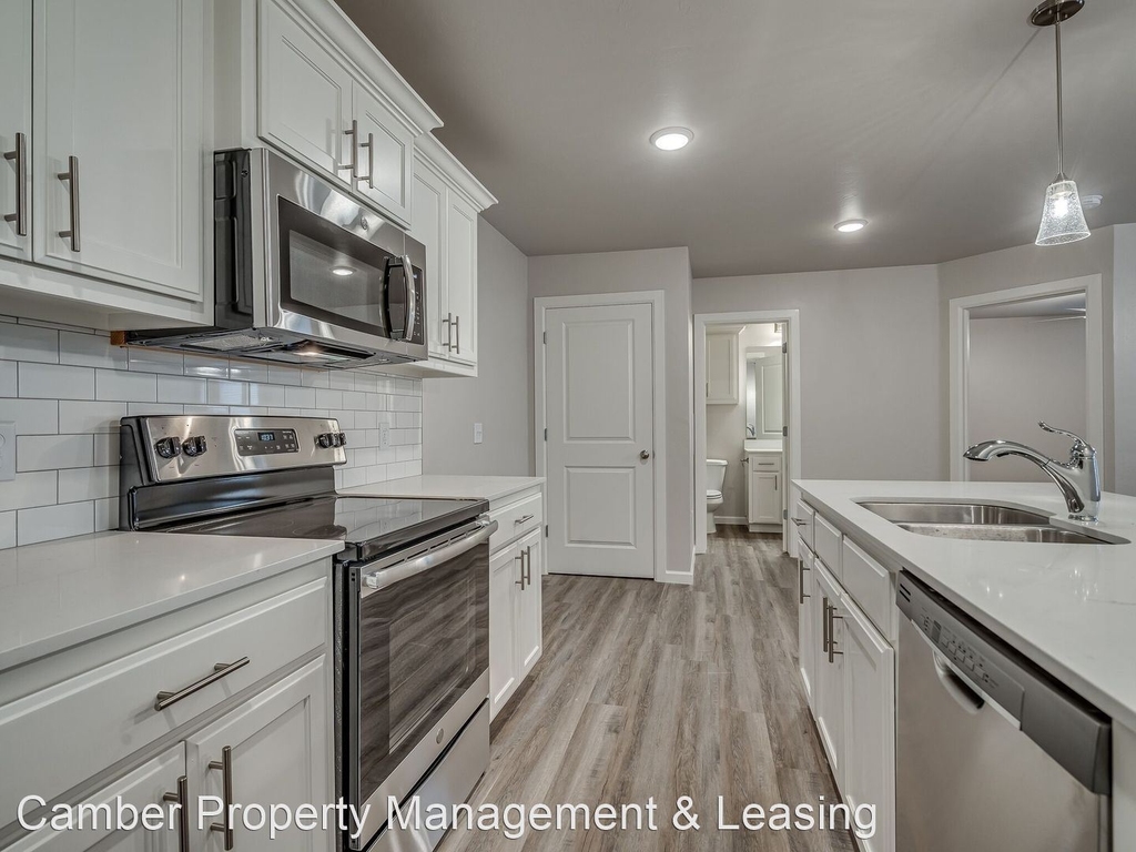 12014 Rhya Lane - Photo 11