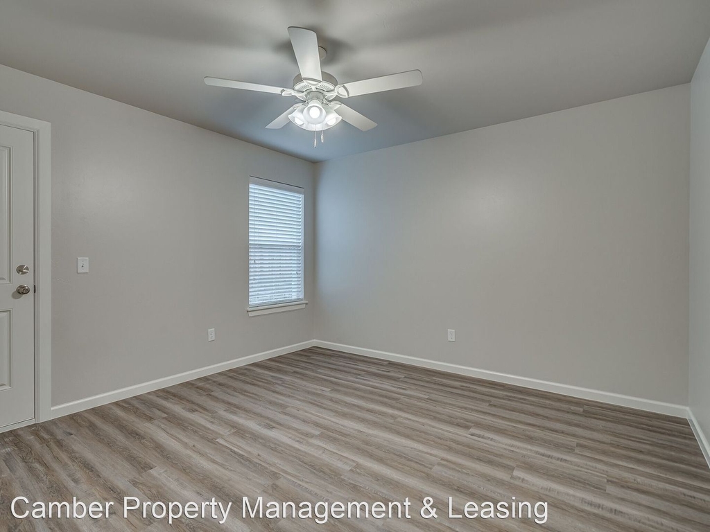 12014 Rhya Lane - Photo 14