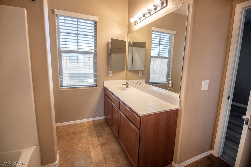 10647 Thor Mountain Lane - Photo 21