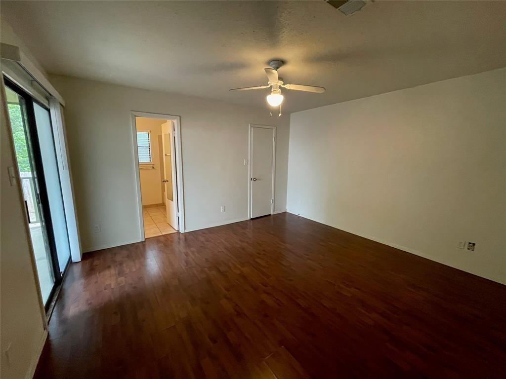 2204 Berkett Drive - Photo 4