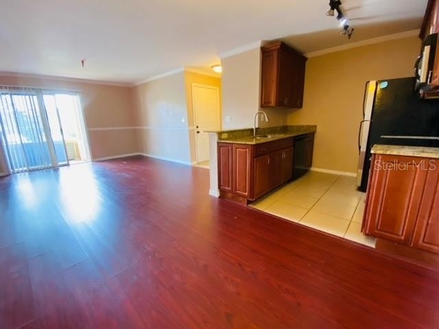 10263 Gandy Boulevard N - Photo 5