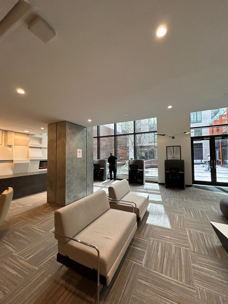 535 West 43rd Street - Photo 9