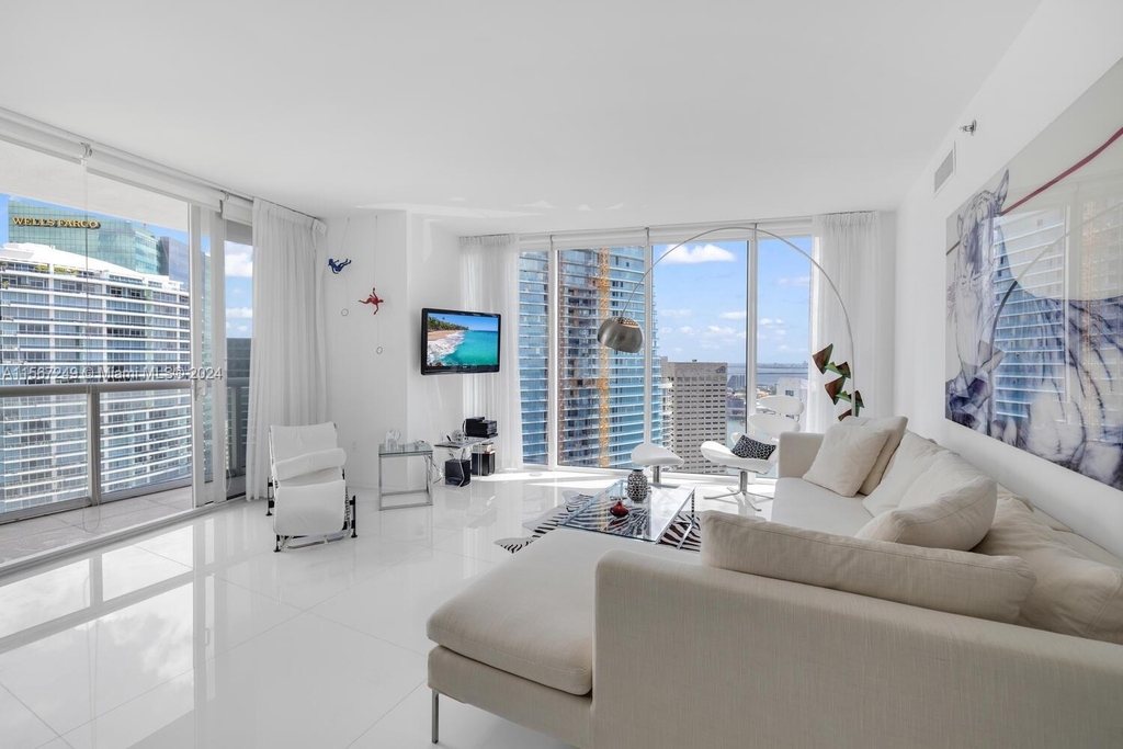 465 Brickell Ave - Photo 11