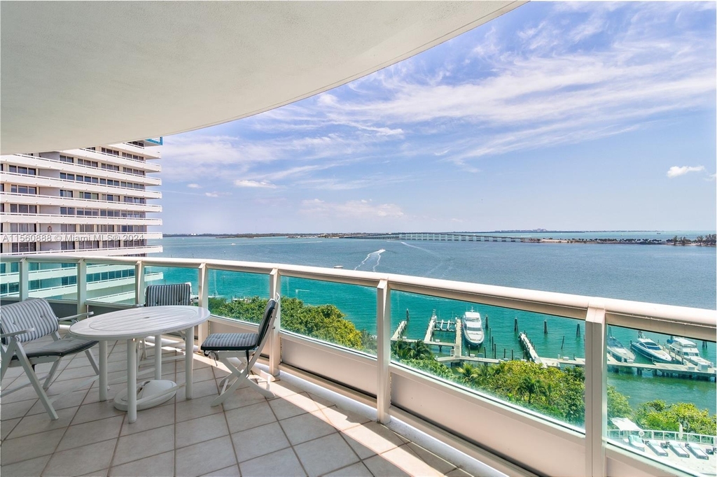 1643 Brickell Ave - Photo 8