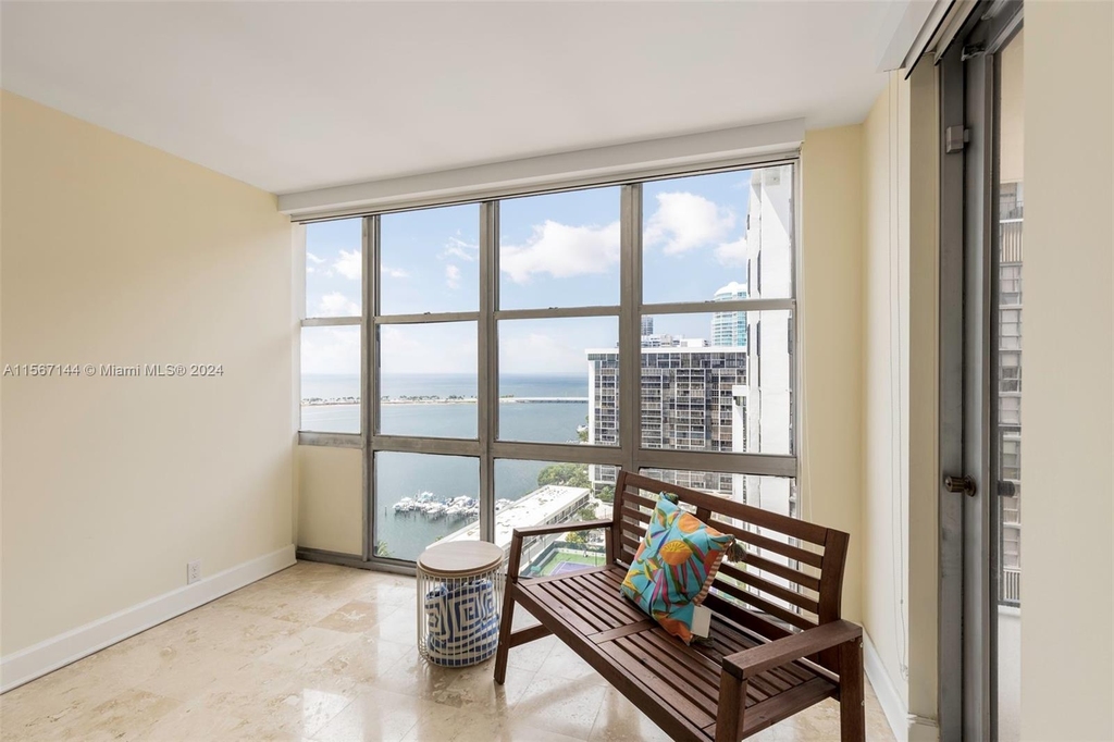 1865 Brickell Ave - Photo 13