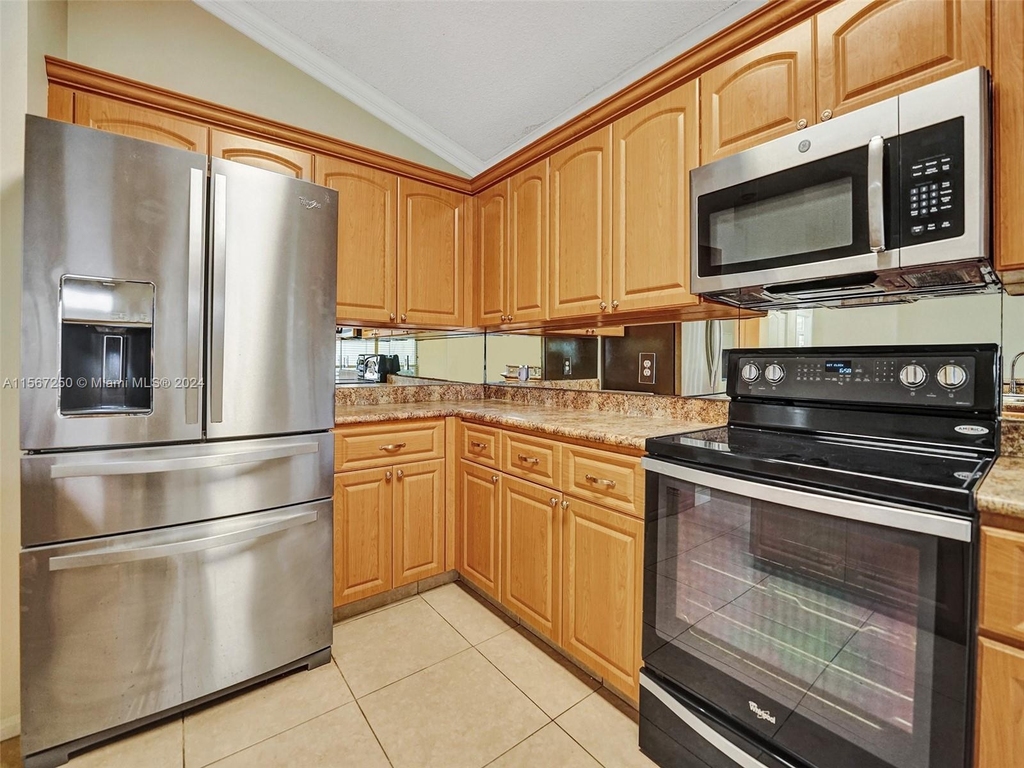 7665 Nw 61st Ave - Photo 41