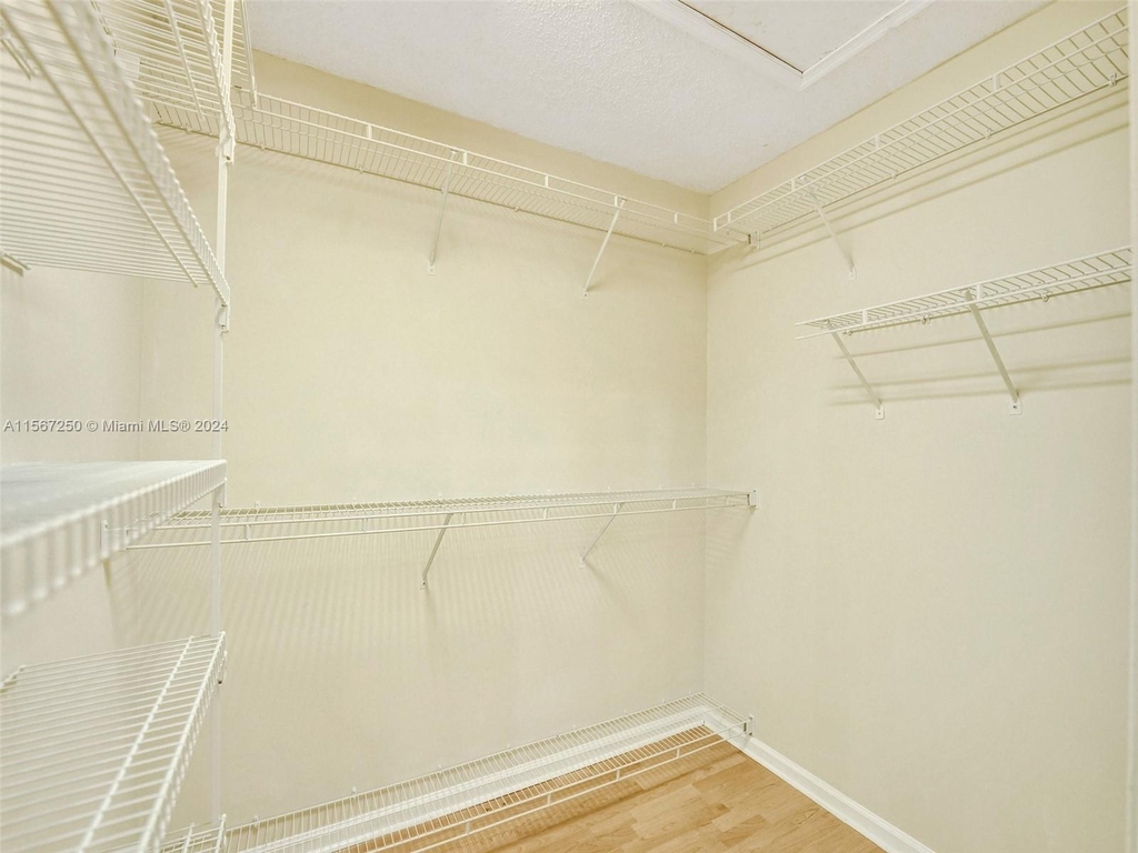 7665 Nw 61st Ave - Photo 56