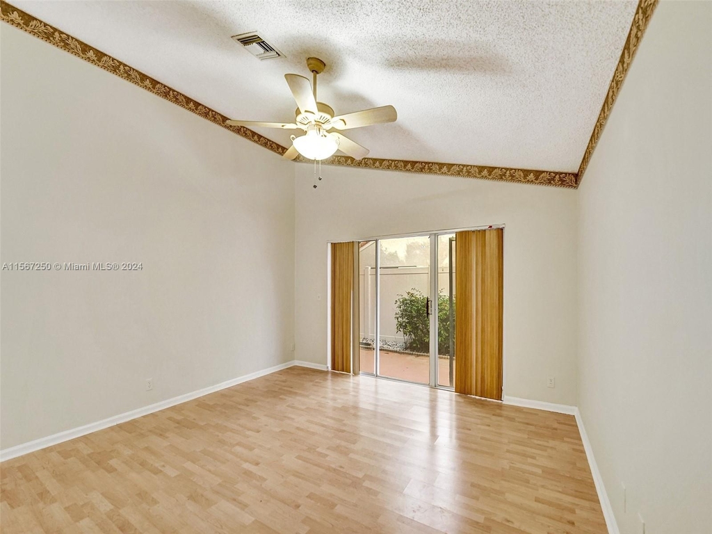 7665 Nw 61st Ave - Photo 50