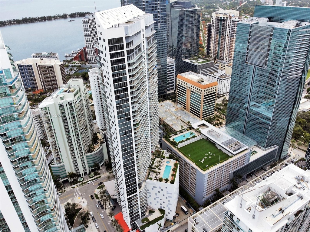 1300 Brickell Bay Dr - Photo 34