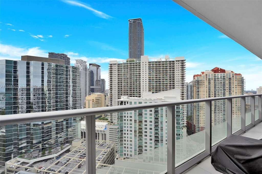 1300 Brickell Bay Dr - Photo 21