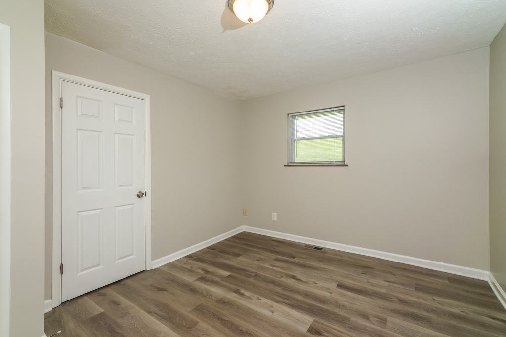 2402 Stover Drive - Photo 10