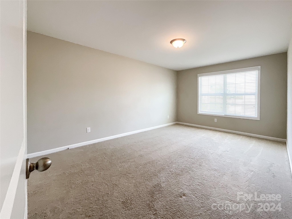 4729 Brightfalls Way - Photo 40