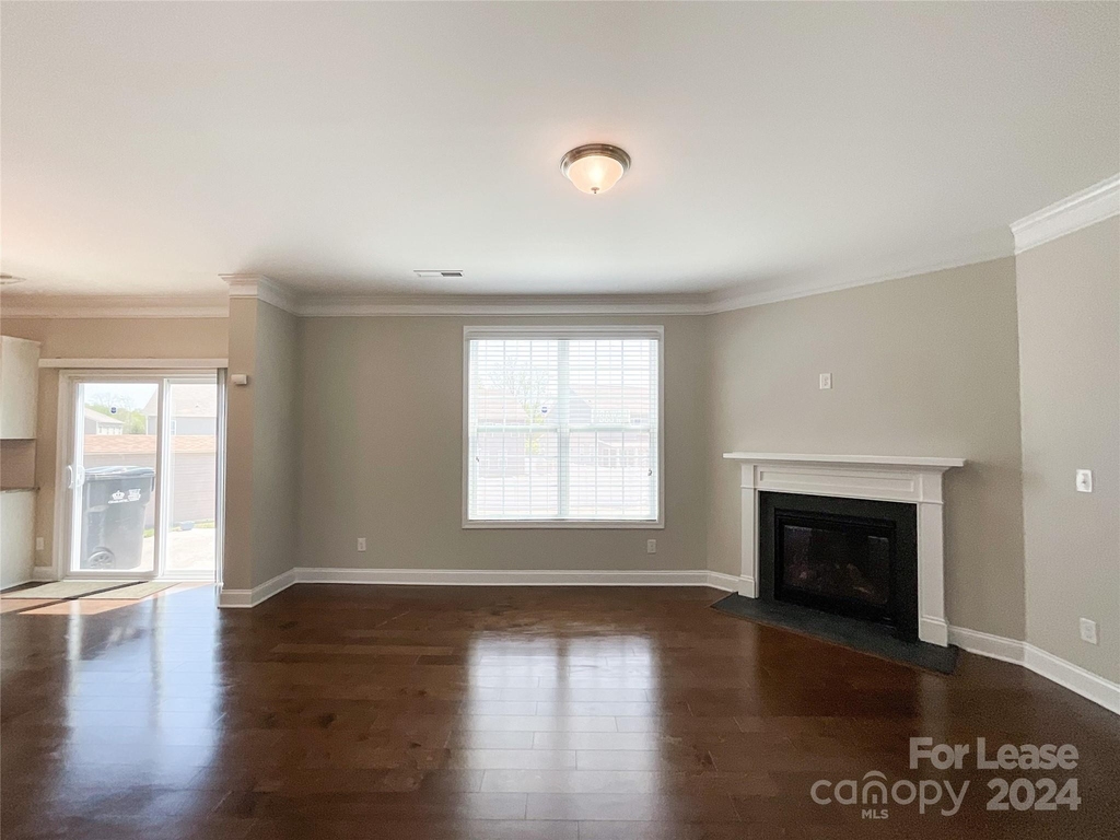 4729 Brightfalls Way - Photo 16