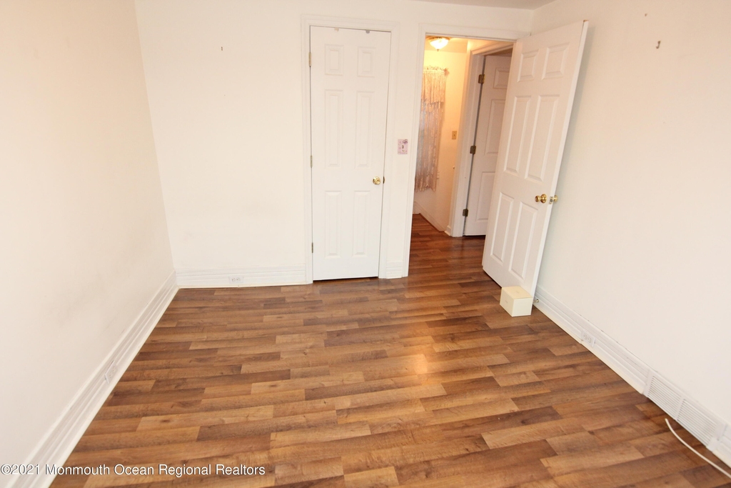 165 7th Avenue - Photo 20