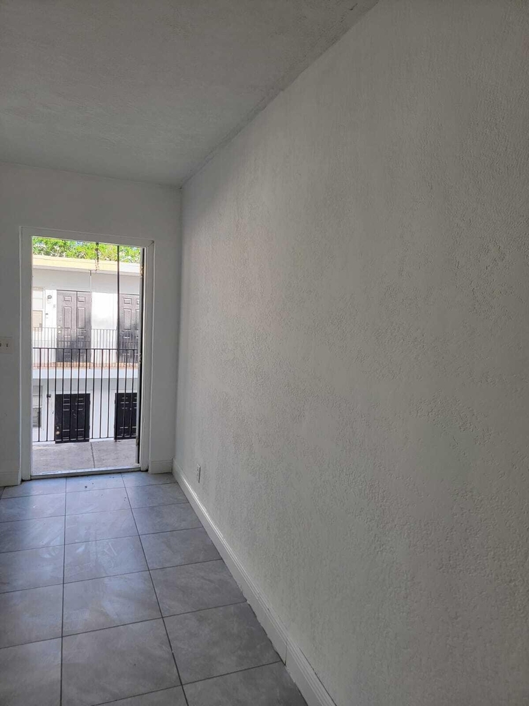 610 5th Street - Photo 1