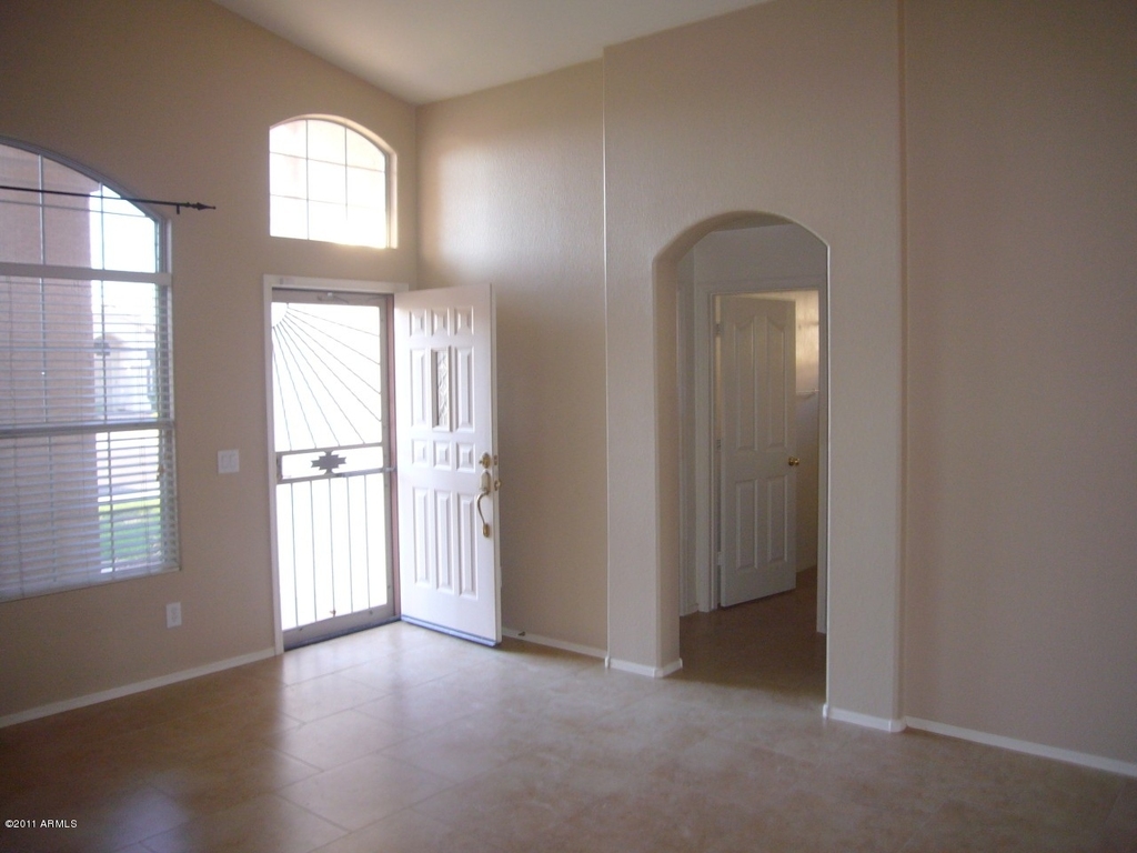 12471 W Holly Street - Photo 5