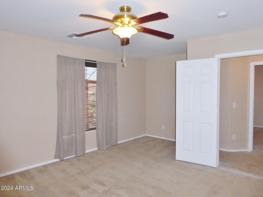 23247 W Mohave Street - Photo 10