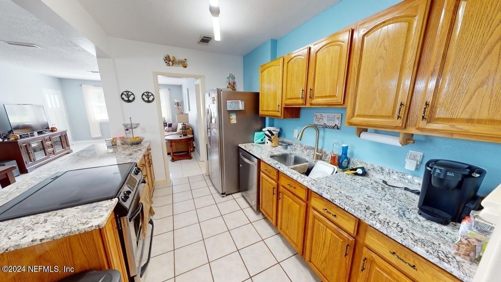 6226 Fordham Circle E - Photo 10