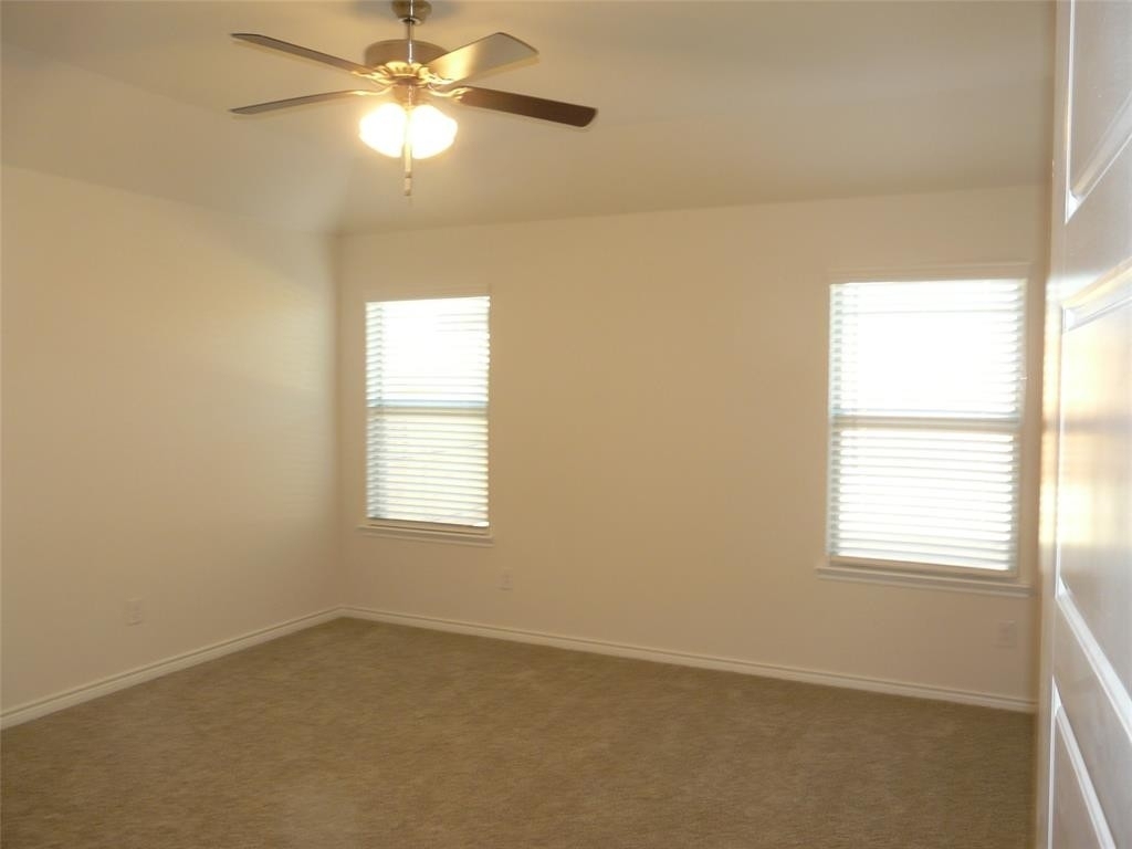 710 Feldspar Way - Photo 13