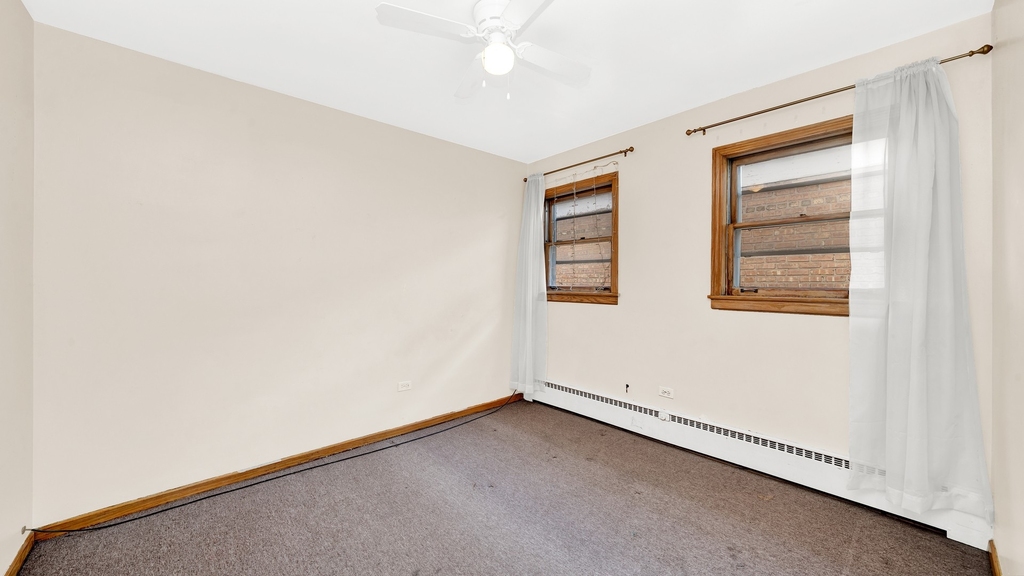 5511 S Komensky Avenue - Photo 12