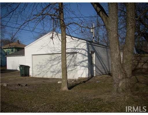 1117 Bowman - Photo 7