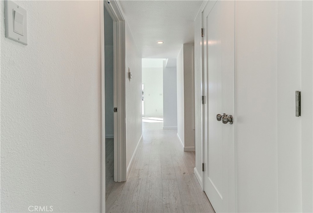 231 W Escalones - Photo 29