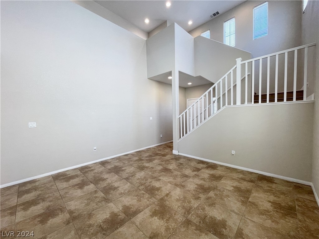 8324 San Mateo Street - Photo 2