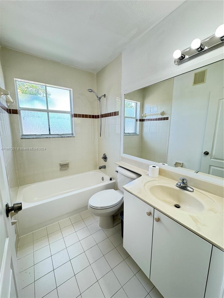 3175 Sw 129th Ave - Photo 6