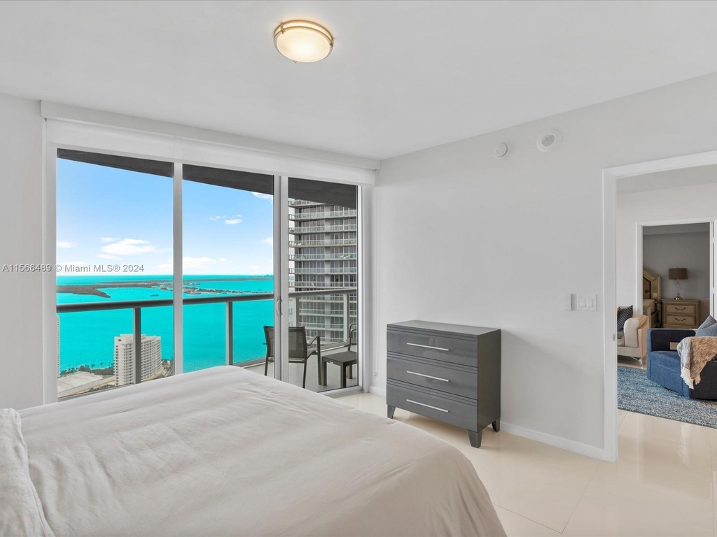 465 Brickell Ave - Photo 17